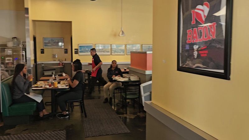 Friendly, Fast Service Culture