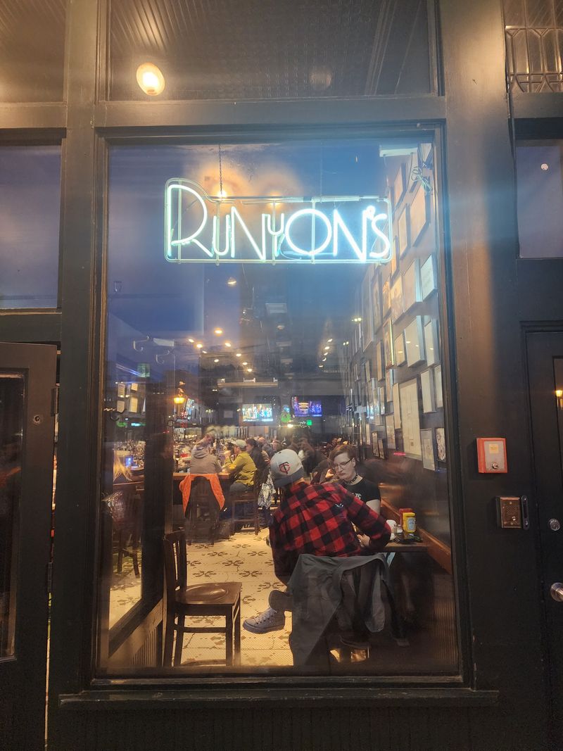 Runyon's (Minneapolis)