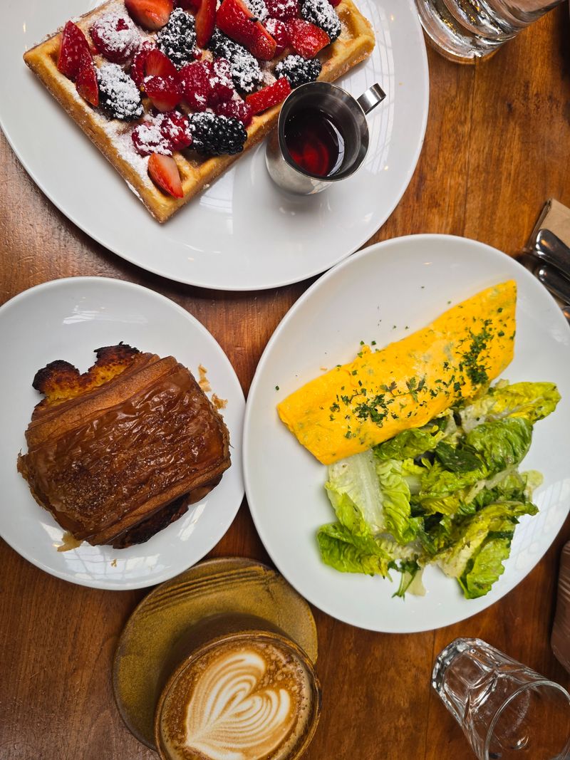 Omelette with Fine Herbs