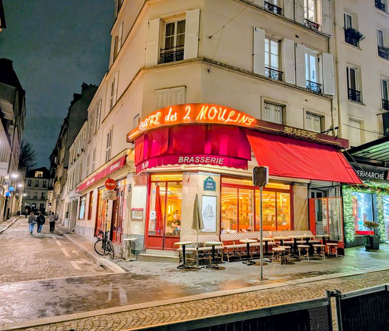 Café des 2 Moulins – Amélie, Paris