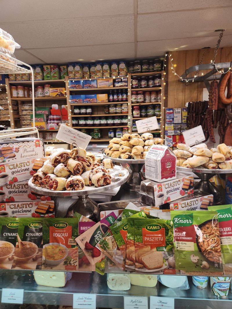 Stuffed cabbage that hugs back