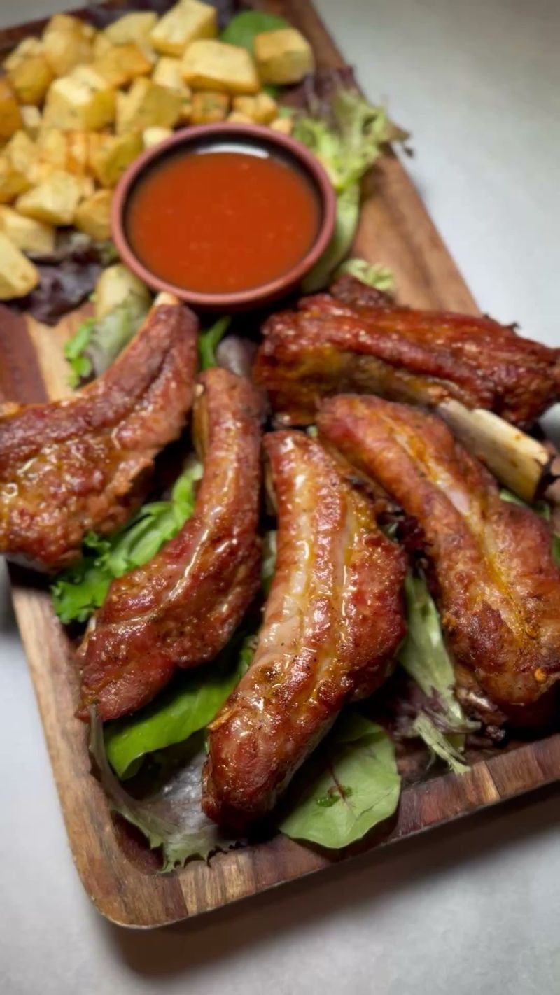 Ojakhuri: Sizzling Skillet Comfort