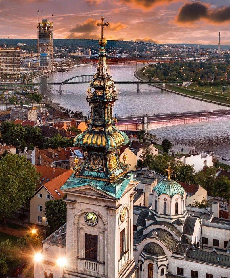 Interior Frozen in Time