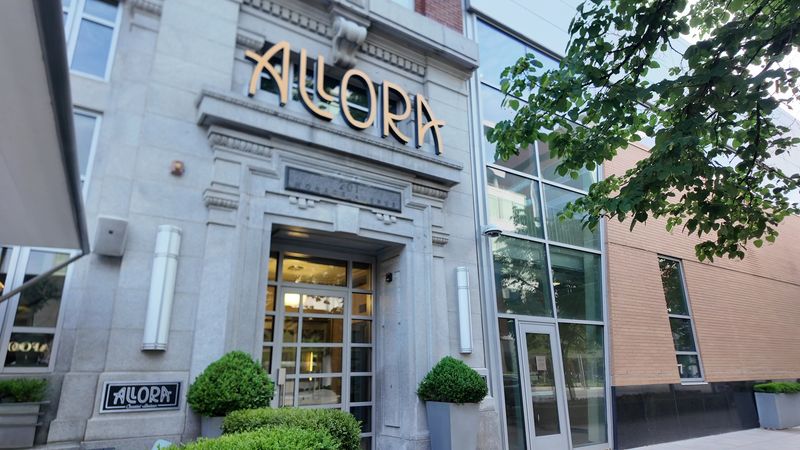 Reservations and Hours