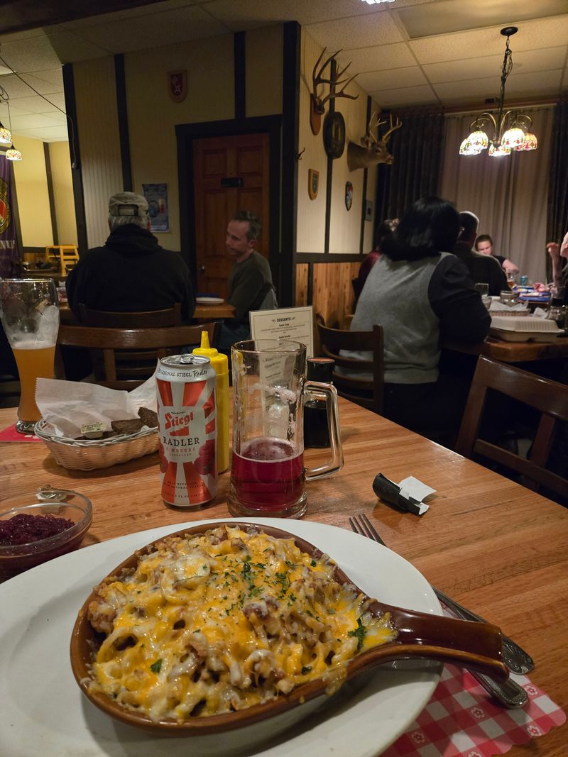 Service With Old School Polish