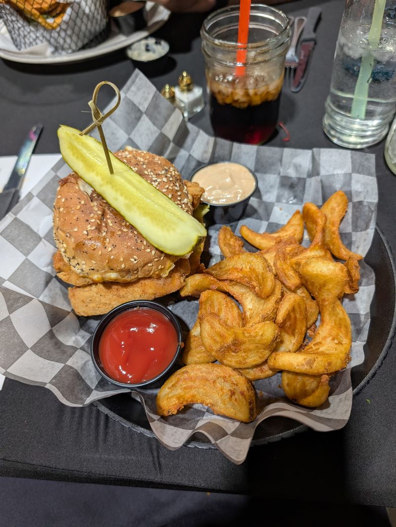 Steakhouse Mushroom Swiss Burger