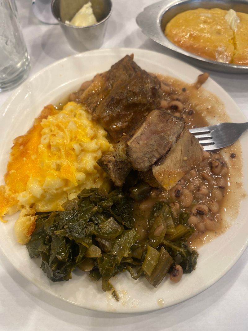 Pearl's Place Restaurant — Chicago, IL