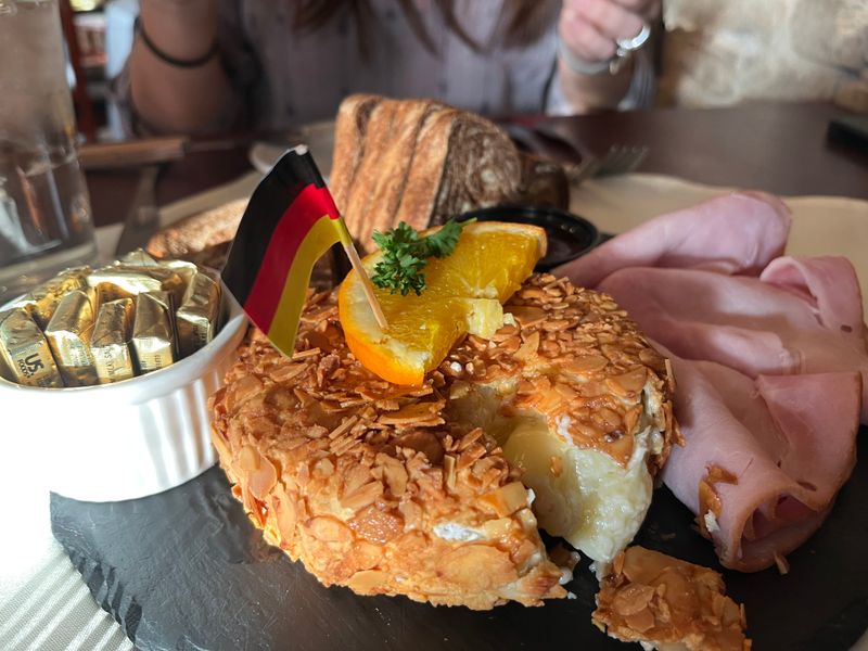 Parking And Downtown Stroll