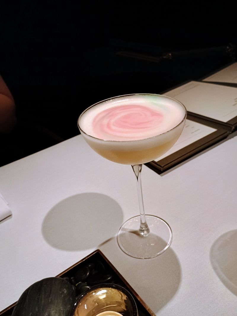 Cocktails and the Canlis Bar