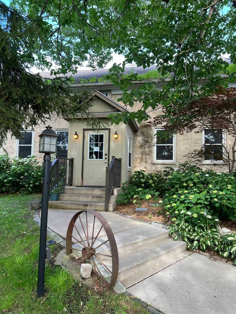 Local Eats: From Supper Club Comforts to Sweet Treats