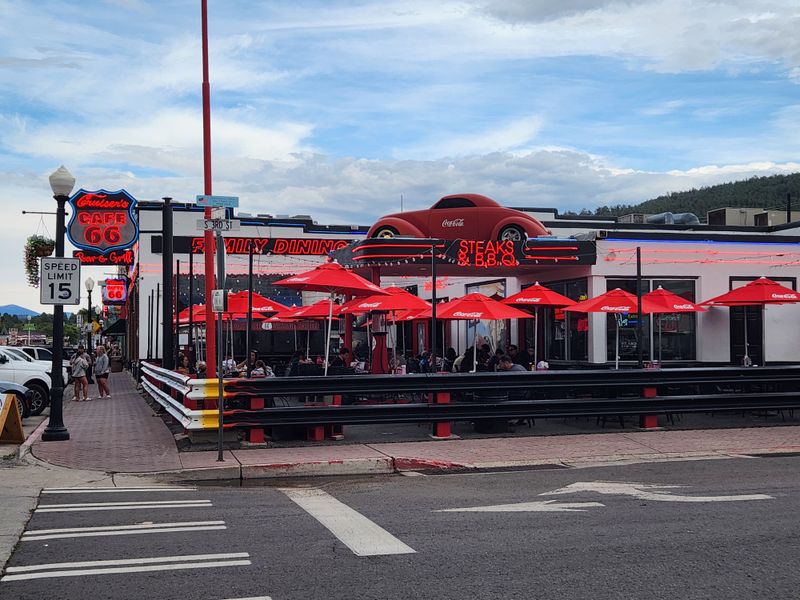 Cruiser's Route 66 Cafe