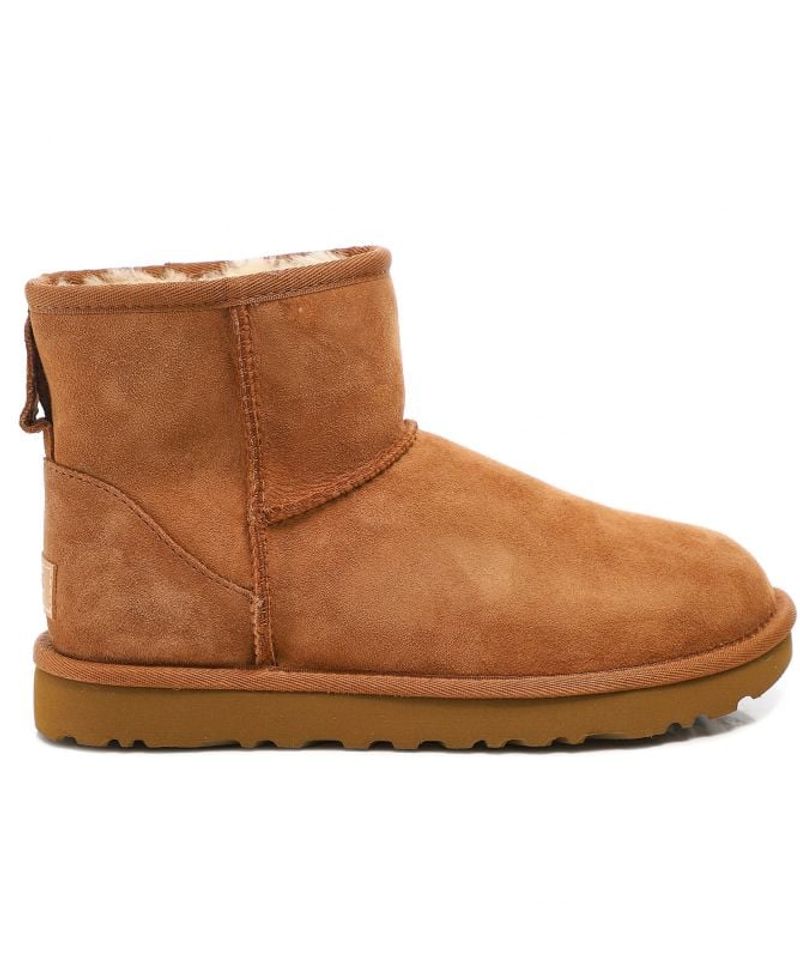 UGG Classic Mini II