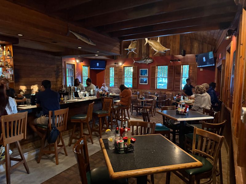 Cocktails and the Bar Scene