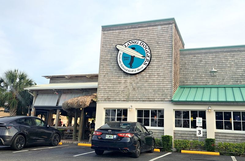 Long Doggers (Cocoa Beach)