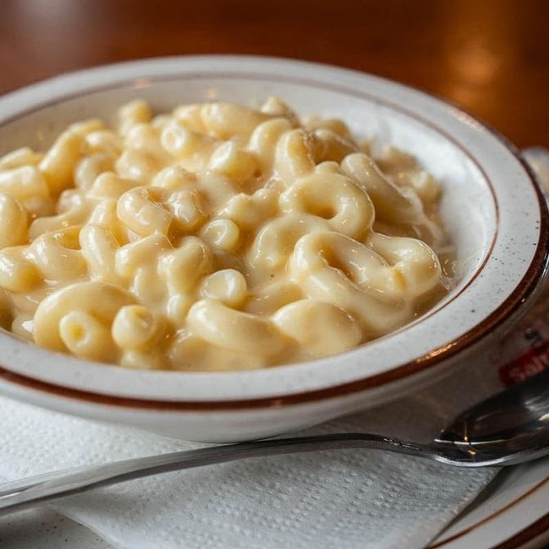 Mac and Cheese Comfort Cup