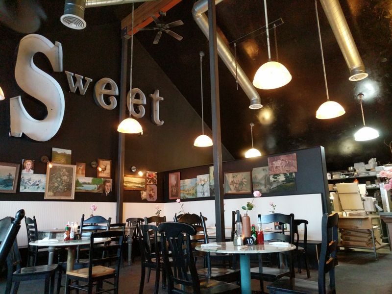 Atmosphere and decor