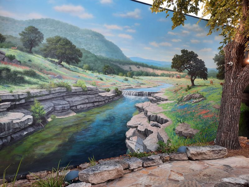 Art Galleries and Creative Trails