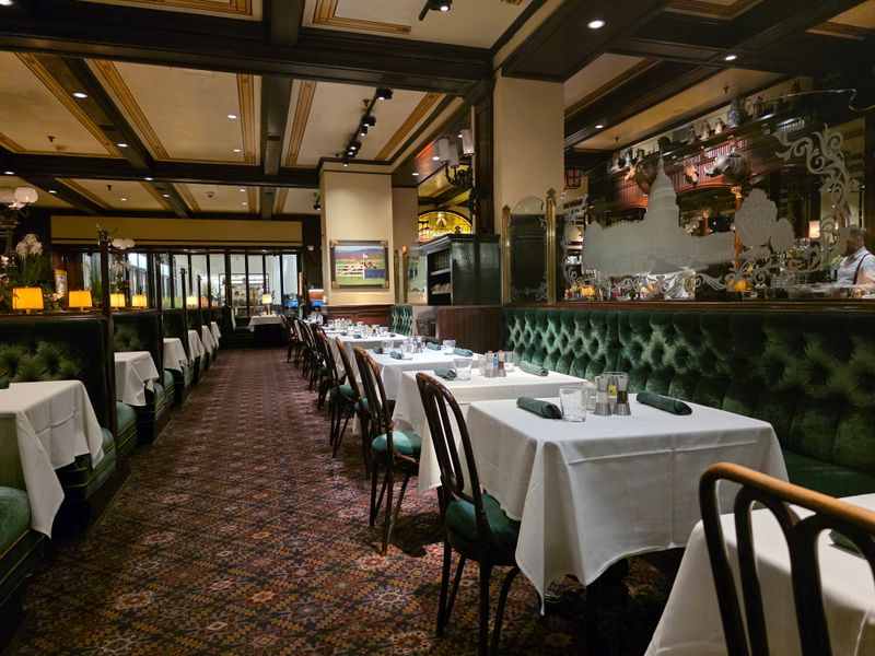 Private Events and Groups