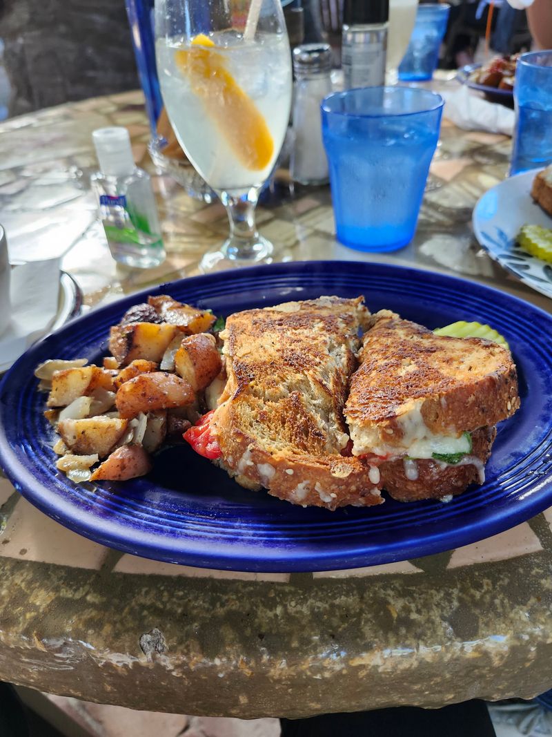 What To Order If You Do Not Eat Seafood