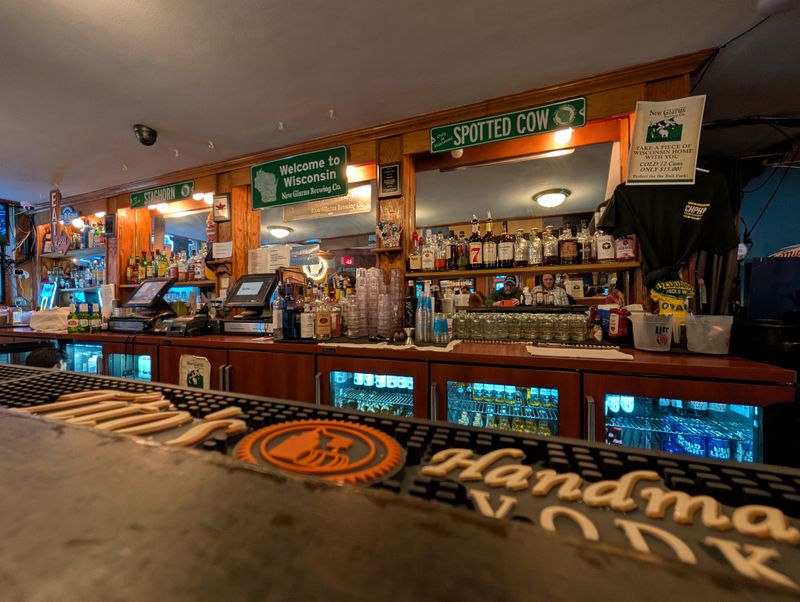 Divey Vibes, Schlitz Soul