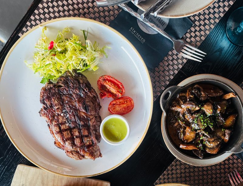 Seasonal Menus And Local Sourcing