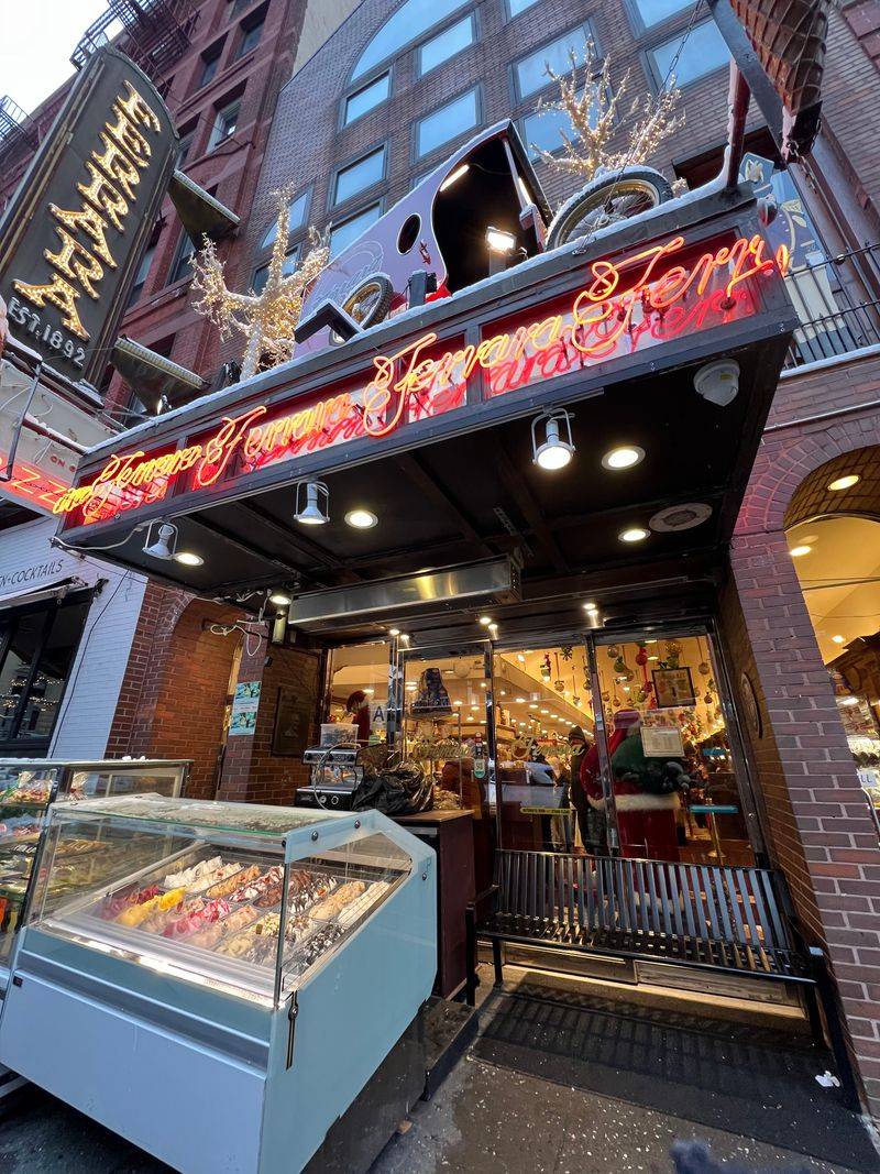 Hours, Lines, and Best Times