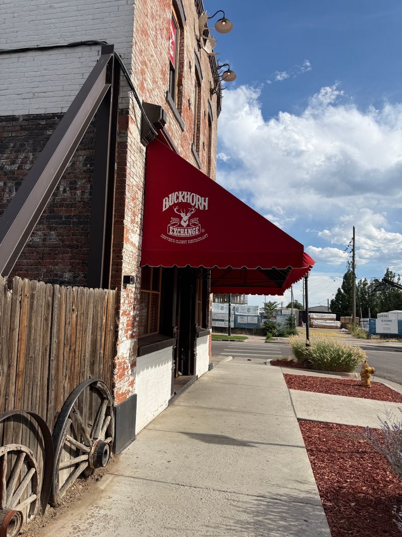 Reservations, Hours, and Parking Tips