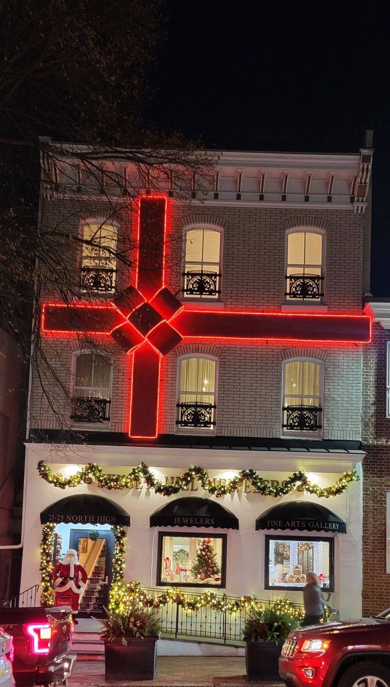 Holiday Glow and Seasonal Traditions