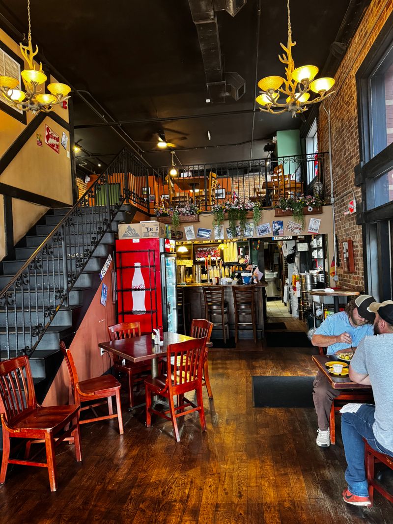 Lunch Vs. Dinner Tips