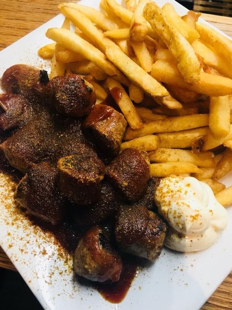 Currywurst done right