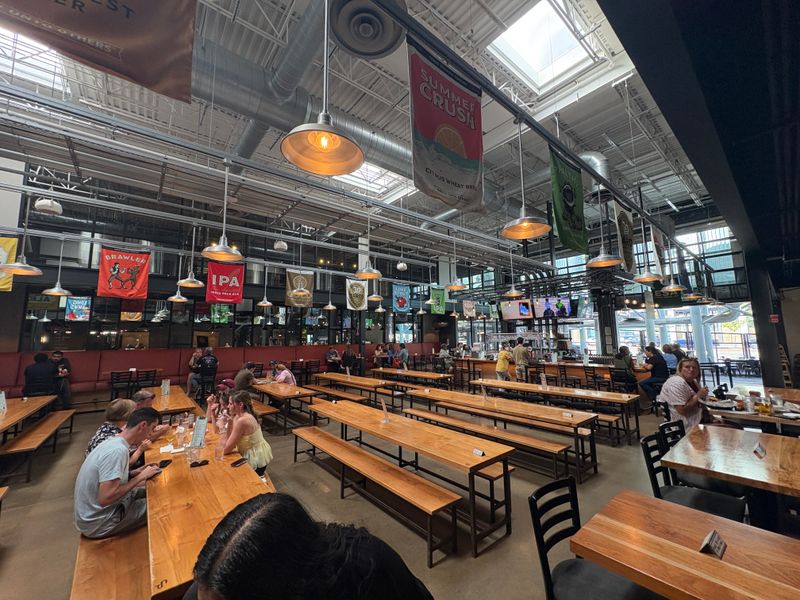 Taproom Atmosphere and Layout