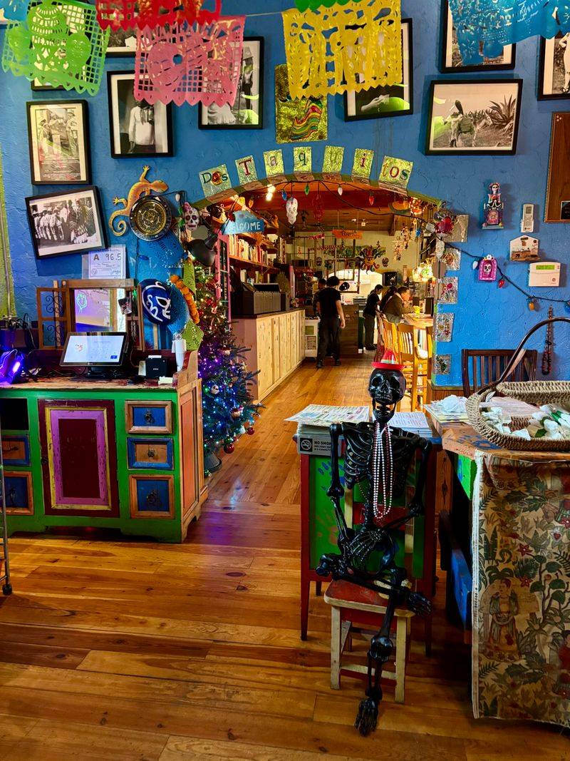 Colorful Cantina Ambience