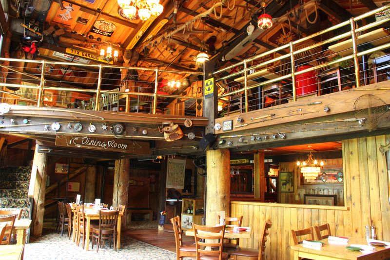 Mangy Moose Saloon (Teton Village)