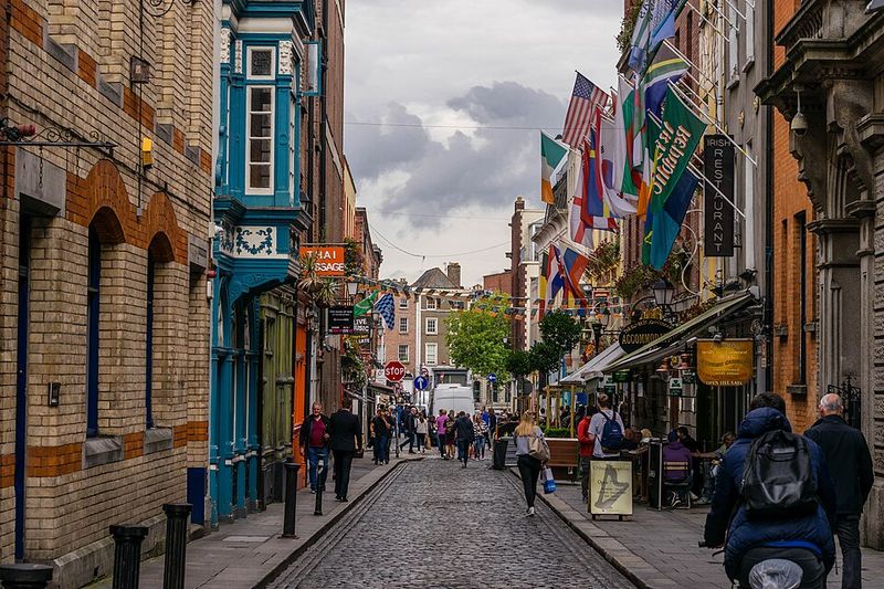 Dublin, Ireland — Friendly Streets and Social Vibes