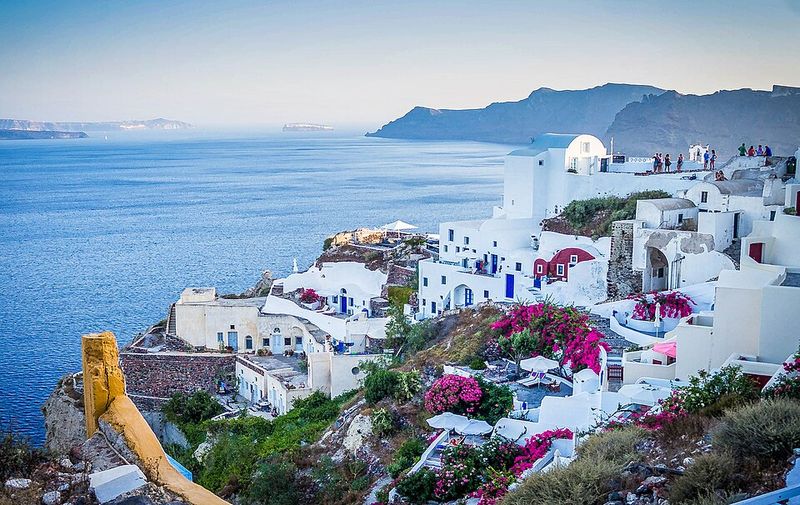 Oia (Santorini), Greece - Whitewashed curves on the edge of the caldera