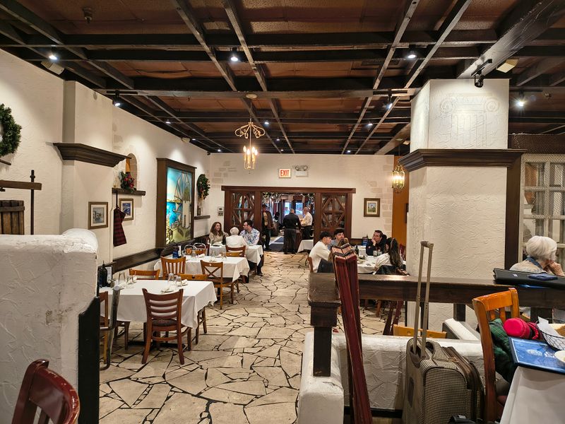 Greek Islands Restaurant