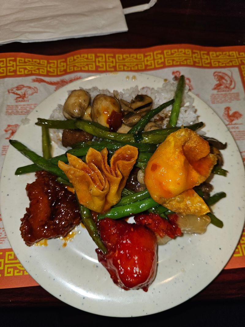 Peking Garden Chinese Buffet — Dartmouth, MA