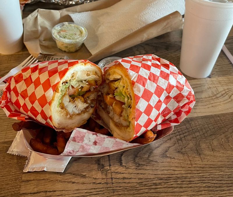 Bayou Cat – Arlington