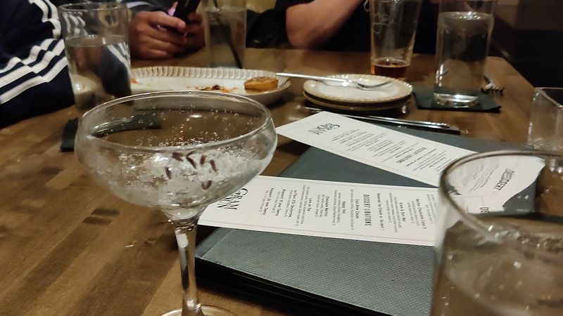 Crispy Calamari With Lemon Aioli