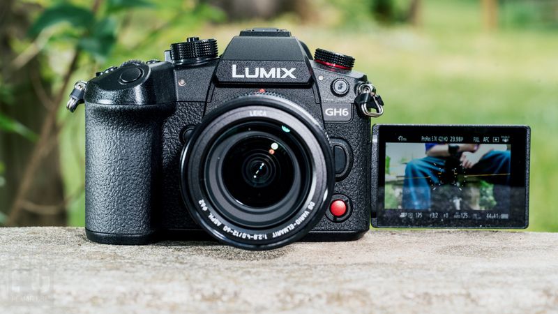 Panasonic Lumix GH6