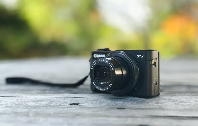 Canon PowerShot G7 X Mark IV