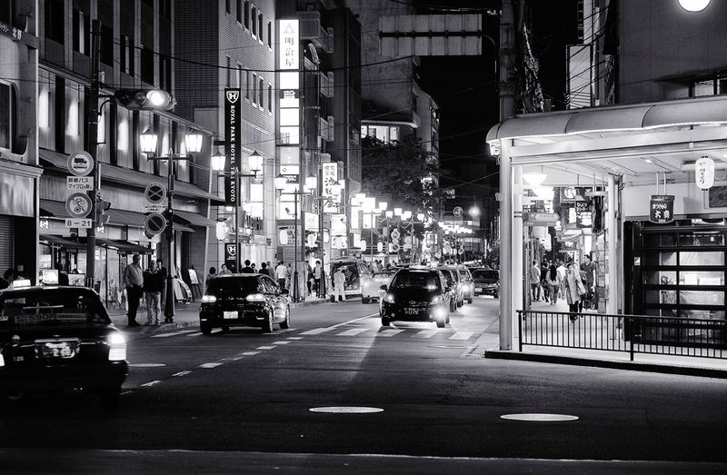 Fujifilm X100VI — Night Street Photography Favorite