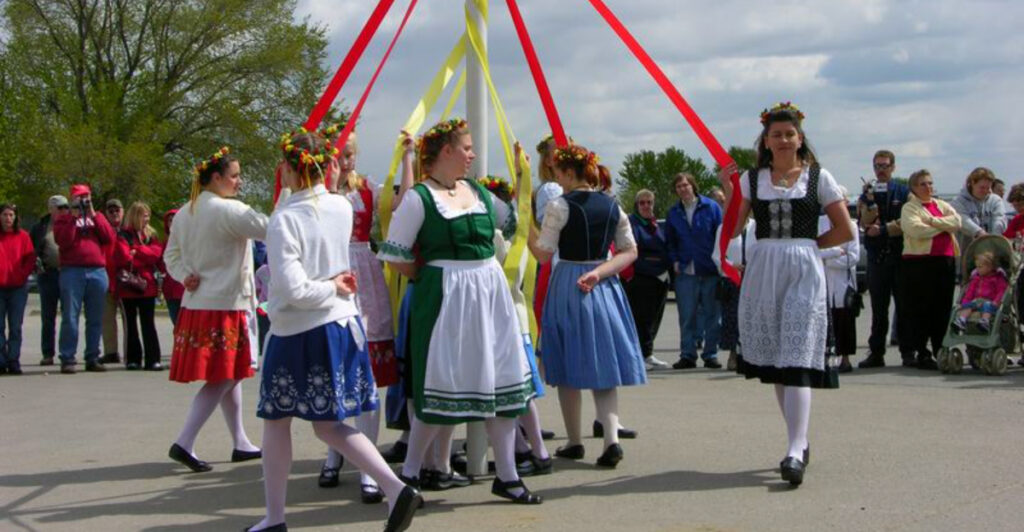 Step Into Bavaria in the U.S.: 15 Towns That Feel Straight Out of Germany