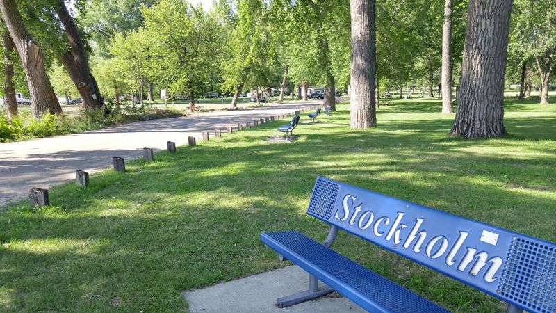 Creative Lodging and Retreat Vibes