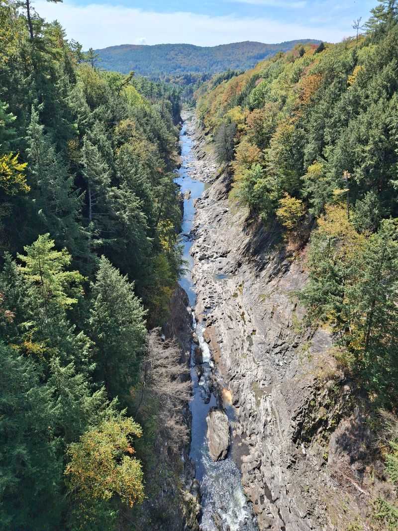 Quechee Gorge Side Trip From Woodstock