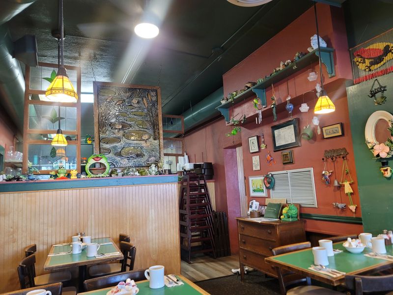 Colorful, Casual Atmosphere