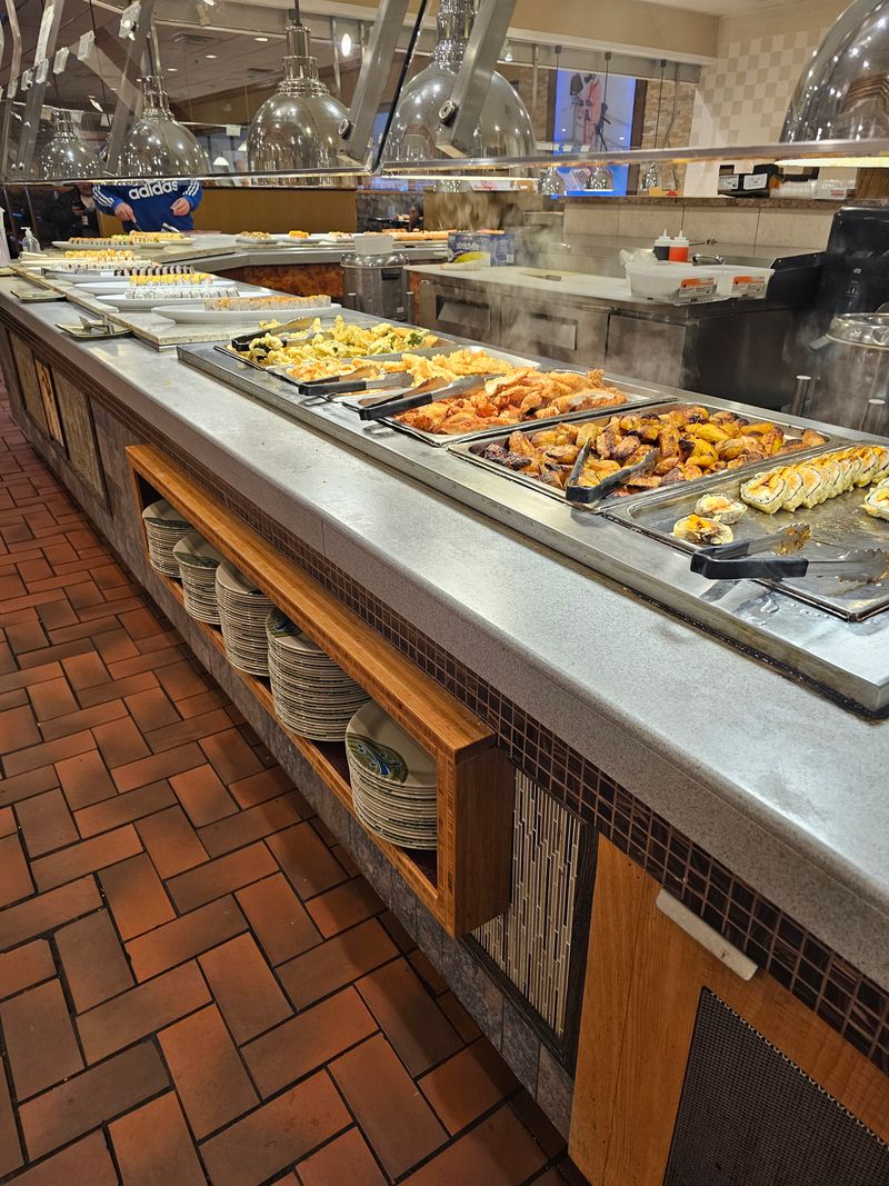 Mizumi Buffet, Tigard, OR