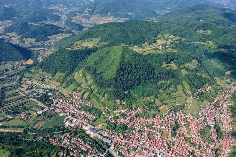 No Accepted Dating Confirms Extreme Age Claims