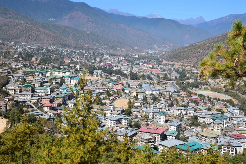Easy day trips beyond Paro: Chele La + Thimphu highlights