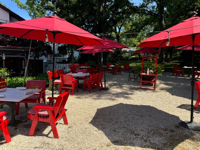 Garden Patio Dining in Season